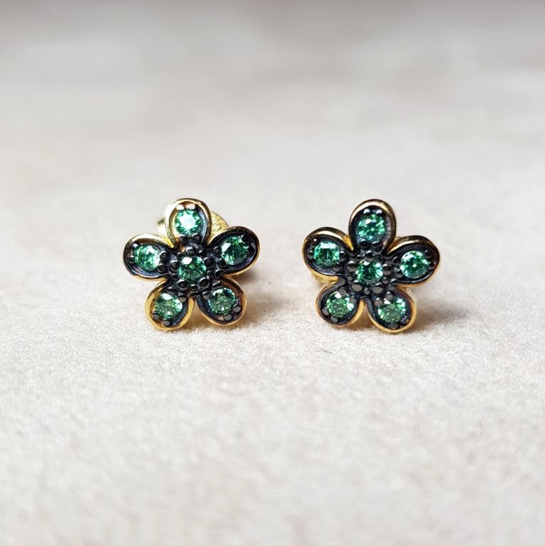 Flower earrings 18k yellow gold with green cubic zirconia (made in Italy)