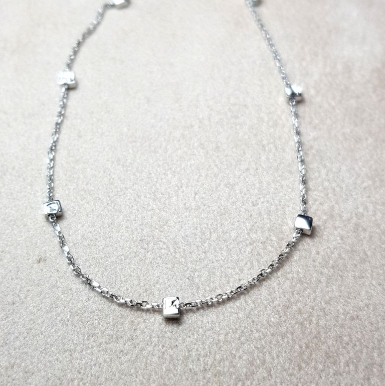 Necklace with elements 18k white gold (made in Italy)