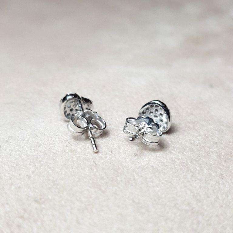 Heart shaped earrings 18k white gold (made in Italy)