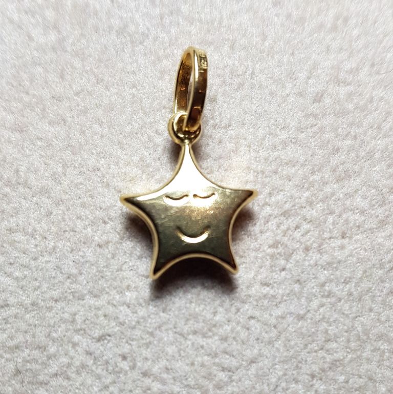 9ct Gold Necklace With 5 Gold Mini Stars - Lilywho