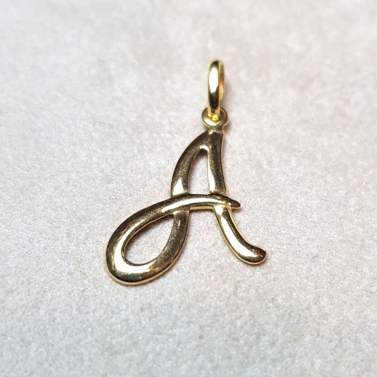 'A' letter pendant yellow gold 18k (made in Italy)
